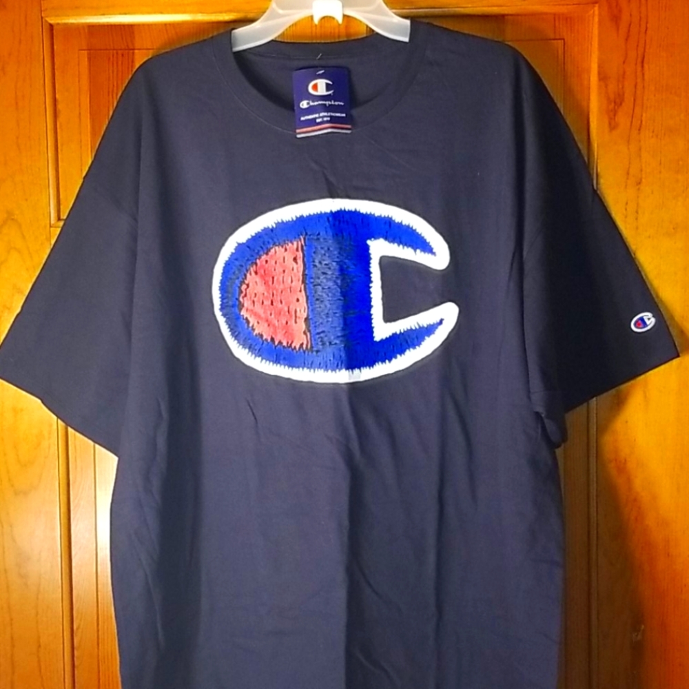 CHAMPION TEE SHIRT